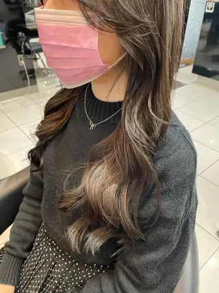 ロング カラー 女性リピ90%🍨 🩷佐藤みずきのヘアスタイル