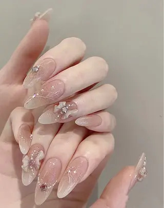 ネイル D-BEAUTY Nailsalonのネイルデザイン