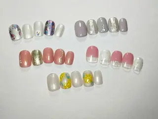 ネイル R'well所属・はばすみれ🎀ﾈｲﾙ 光ﾌｪｲｼｬﾙ ﾍｱのネイルデザイン