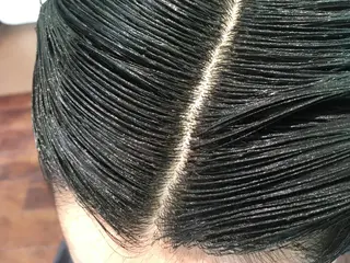 カラー Largo所属・広中 裕一のマツエク・マツパデザイン