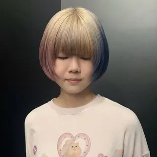 ショート カラー HIKARI🐈‍⬛ レイヤー×デザインのヘアスタイル