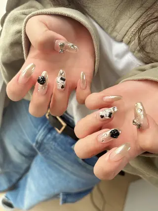 ネイル 💅ネイルハウス🏡 🎀TOMO🎀のネイルデザイン