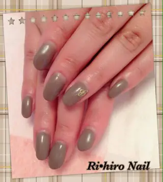 ネイル ネイル＆フラワーサロン〜Ri✦hiro〜鳥栖店所属・HIRATA RIEのネイルデザイン