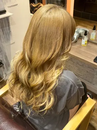 セミロング Rito 縮毛矯正のヘアスタイル