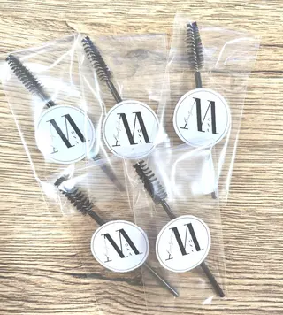 MONA .shokoの眉毛・アイブロウイメージ