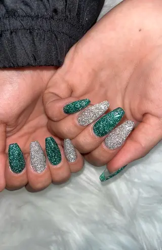 ネイル ネイリスト MRNのネイルデザイン