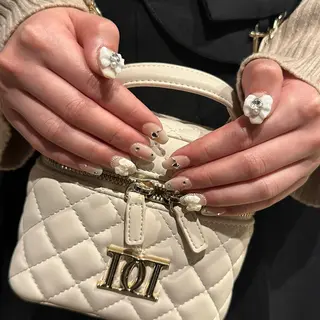 ネイル etoile 大垣店 𝑨𝒚𝒂𝒌𝒂のネイルデザイン