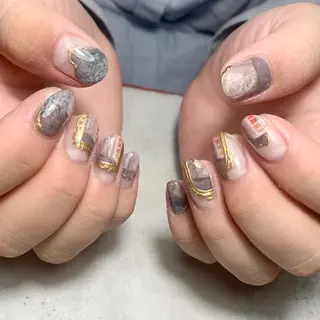 ネイル atelier　FIORITURA所属・FIORITURA aiのネイルデザイン