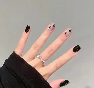 ネイル シーシー ネイルのネイルデザイン