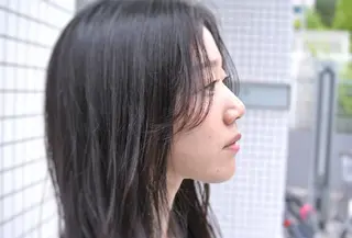 ロング 樋口 千尋のヘアスタイル