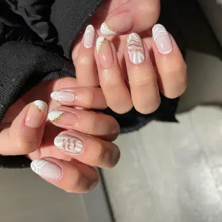 ネイル Ami 🦥のネイルデザイン