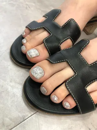 ネイル newinail京橋 YUMIのネイルデザイン