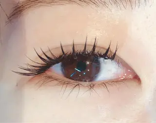 マツエク・マツパ QUATRO小山店 tomomiのヘアスタイル