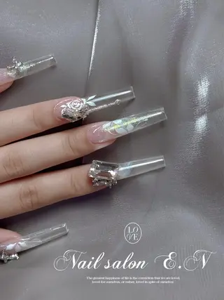 ネイル E.N🦋 長さ出し/持ち込みのネイルデザイン