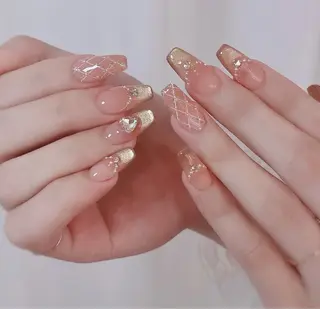 ネイル Lyna 池袋のネイルデザイン