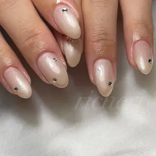 ミディアム ネイル richeri beautyのネイルデザイン