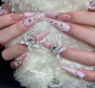 ネイル 🎀🎀YooLi Nail Salonのネイルデザイン