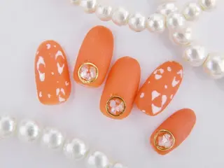 ネイル Tiary Nail Fのネイルデザイン