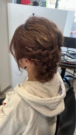 ヘアアレンジ APREKO SAYAKAのヘアスタイル