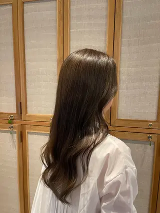 カラー three所属・🦄今西 利音🦄のヘアスタイル