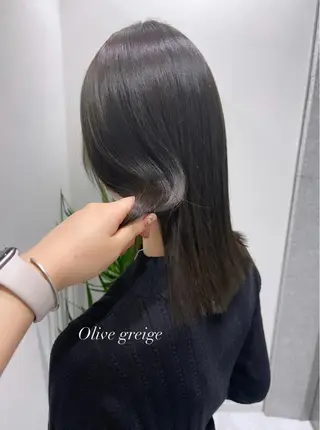 ロング カラー ヘアアレンジ 𝘳𝘺𝘰𝘬𝘢 髪質改善／ブリーチのヘアスタイル