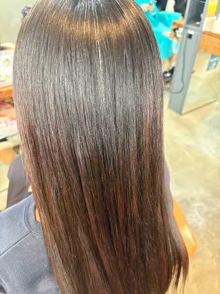 ロング 梨 音のヘアスタイル