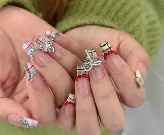 ネイル 🍑 momo_nailのネイルデザイン