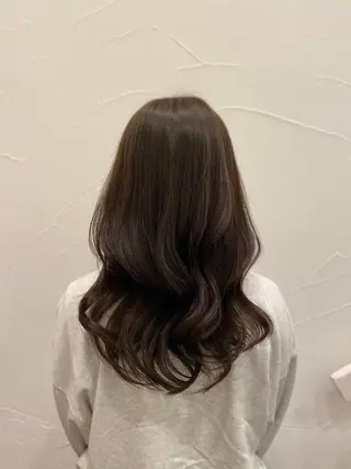 セミロング カラー Ash中目黒店 榊間茜のヘアスタイル
