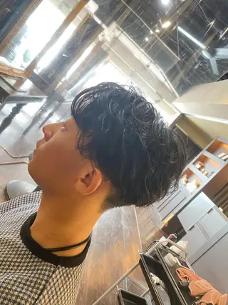 メンズ 大阪メンズヘアのプロ 高橋 直希のヘアスタイル