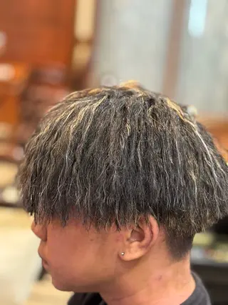 ショート カラー パーマ メンズ おしゃれ泥棒 石原メンズ特化美容師のヘアスタイル