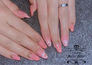 ミディアム Belle fleurのネイルデザイン