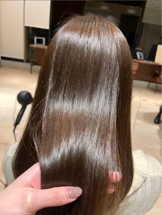 セミロング elsoa.styles所属・田中 結菜のヘアスタイル