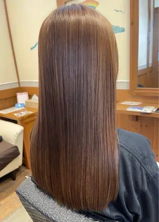 ロング 大久保 麻里のヘアスタイル