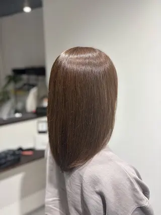 セミロング KIBUN所属・青木 理のヘアスタイル