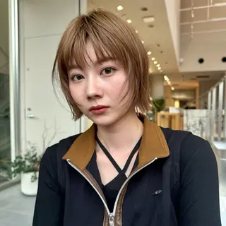 ショート カラー 松木 花鈴のヘアスタイル