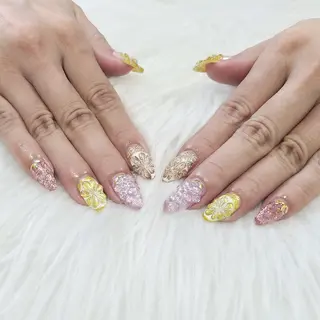 ネイル Lily Eye&Nailのネイルデザイン