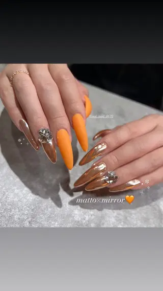 ネイル Nailist Aoiのネイルデザイン