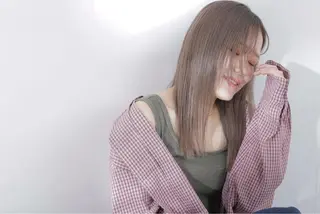 ミディアム しもかわ かほのヘアスタイル