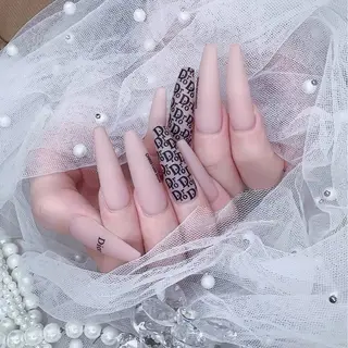 ネイル R salonのネイルデザイン