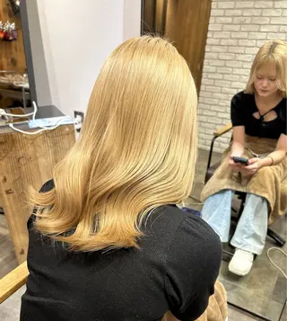 ロング ︎☀️はるき︎︎☁️ 似合わせ/ハイトーンのヘアスタイル