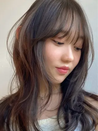 セミロング カラー 🎀韓国レイヤー 🎀白石菜々のヘアスタイル