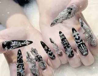 ネイル Lee Nailsのネイルデザイン