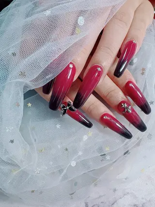 ネイル Yuxi Beauty salon 【ユーシィー ビューティ サロン】所属・ユーシーネイルサロン 池田公園店のネイルデザイン