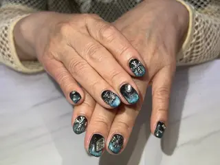 ネイル Msalon所属・渡久地 夢のネイルデザイン