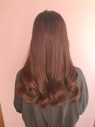 ロング 💎馴染むエクステ ×カラーTOMO💎のヘアスタイル