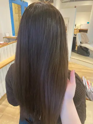 ロング カラー Ate by little所属・青木 梢のヘアスタイル