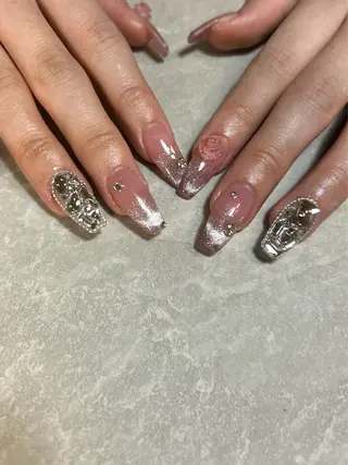 ネイル amunail所属・amunail浦川 歩のネイルデザイン