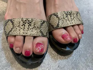 ネイル nail room clear. パラジェル所属・sode shioriのネイルデザイン