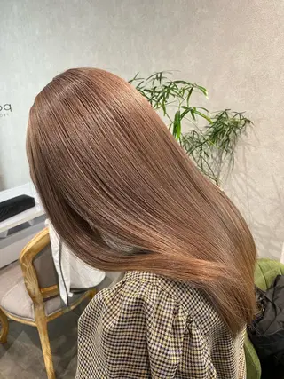 セミロング カラー ヘアアレンジ XENA表参道 MIKUのヘアスタイル