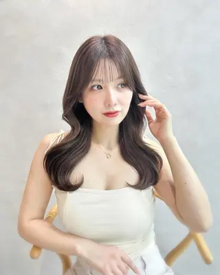 ロング ミディアムヘア Chifumiのヘアスタイル